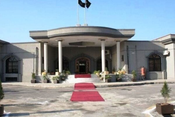 IHC asks govt to ban movies against Islam, Pakistani culture