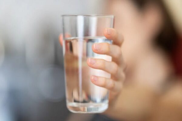 Should you drink water first thing in the morning?