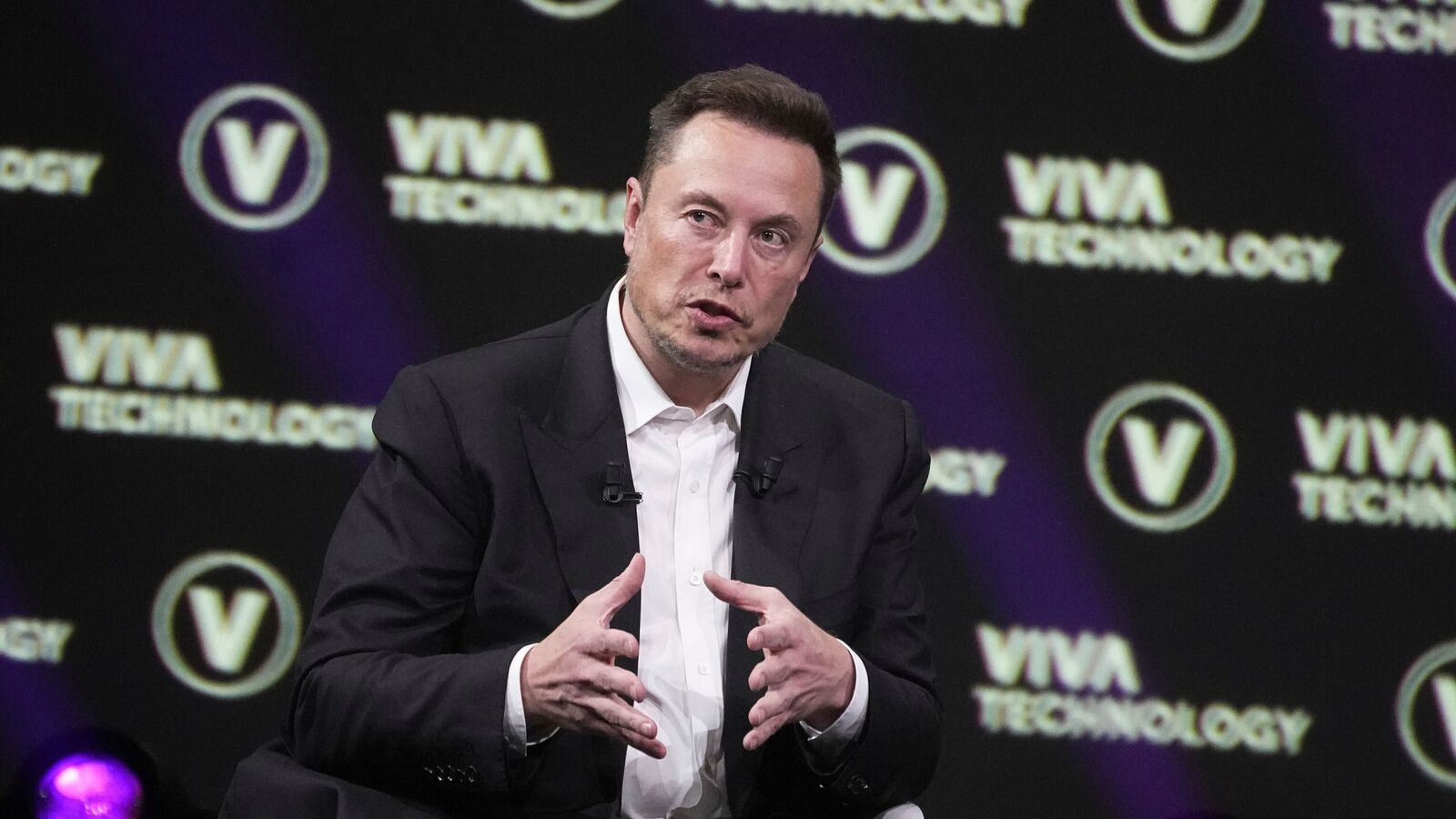 Elon Musk alleges Apple bias towards OpenAI, threatens lawsuit over App Store rankings