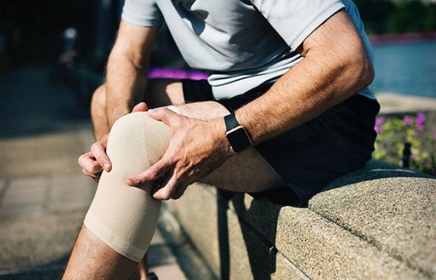 Experts advise taking care of knees to prevent future pain and injury