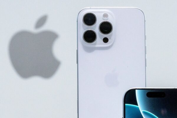 iPhone 16 Pro gets a MASSIVE price cut on Vijay Sales ahead of Apple Event 2025: Here’s how much you can save